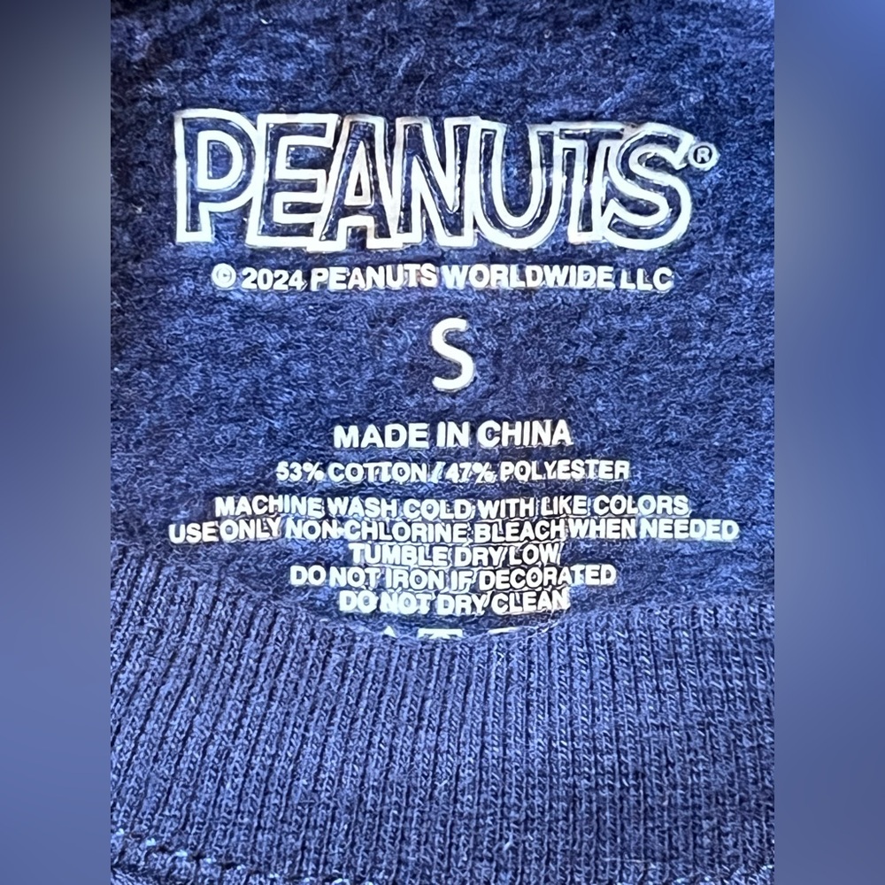 Peanuts Long Sleeve Sweatshirt Womens Size Small Blue And Red Stripes - Picture 7 of 9